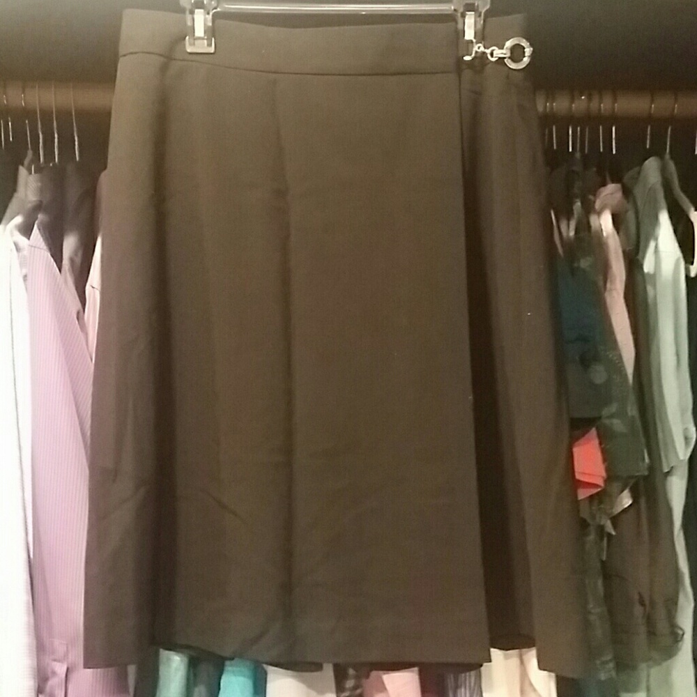 Grace Elements wrap around aline skirt